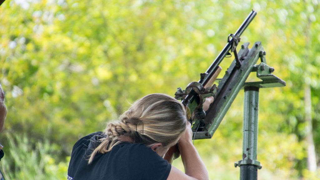 Die Gewinnerin des Königinnen-Schießens erhält einen Gutschein für eine Flugreise nach Mallorca.