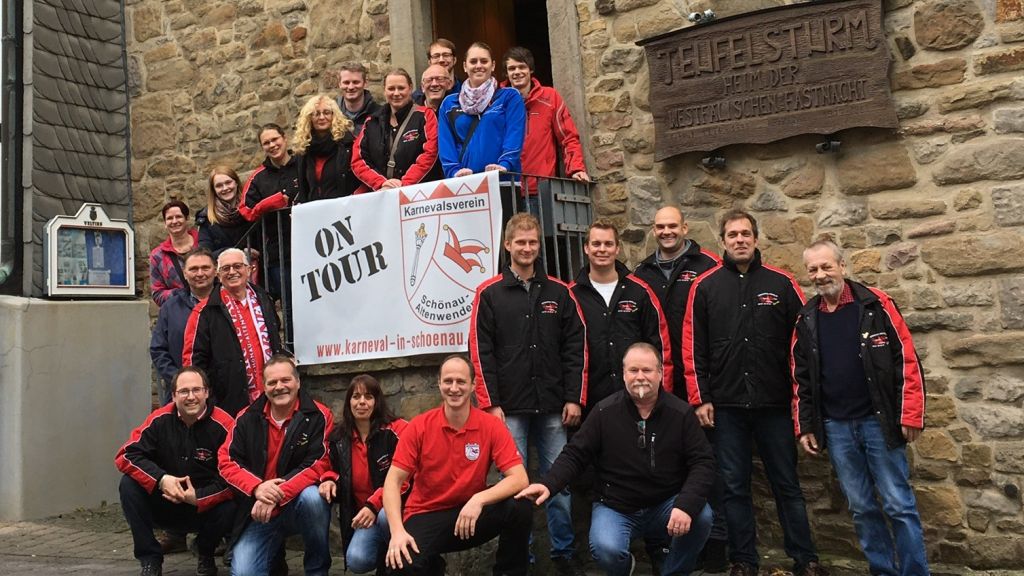 Der Karnevalsverein Schönau/Altenwenden machte sich kurz vor dem Sessionsauftakt auf Tour in Richtung Bakum.