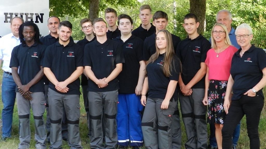Zwölf Azubis haben bei der Firma Heinrich Huhn ihre Ausbildung begonnen.