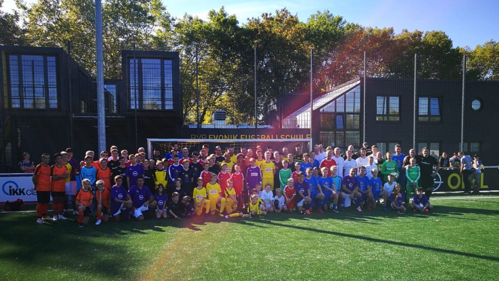 Das Finale des „BVB Family Cups“ fand in Dortmund statt. 