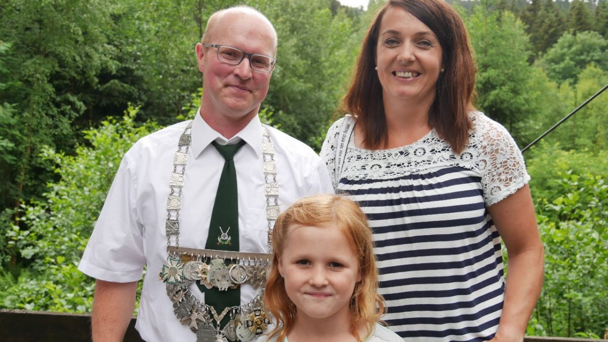 Das amtierende Königspaar von Marmecke, Volker Trinn und Eva Rieke-Trinn.