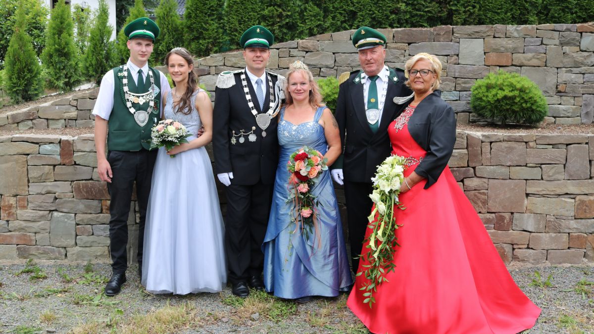 Die amtierenden Majestäten freuen sich auf das Schützenfest in Bleche. 