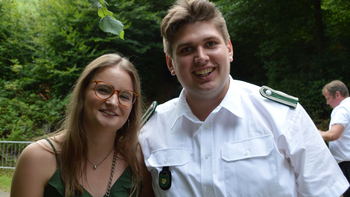 Das neue Jungschützenkönigspaar von Biekhofen: Jan de Vries und Friederike Hoffmann. 