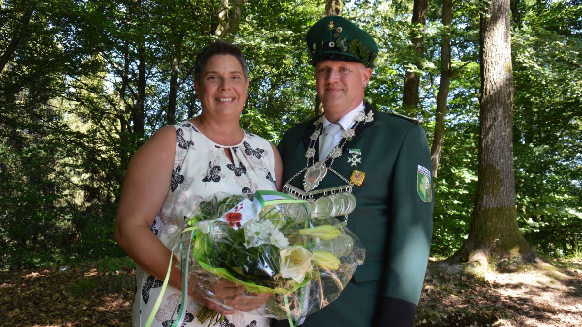 Das amtierende Königspaar Simone und Jörg Uelhoff.