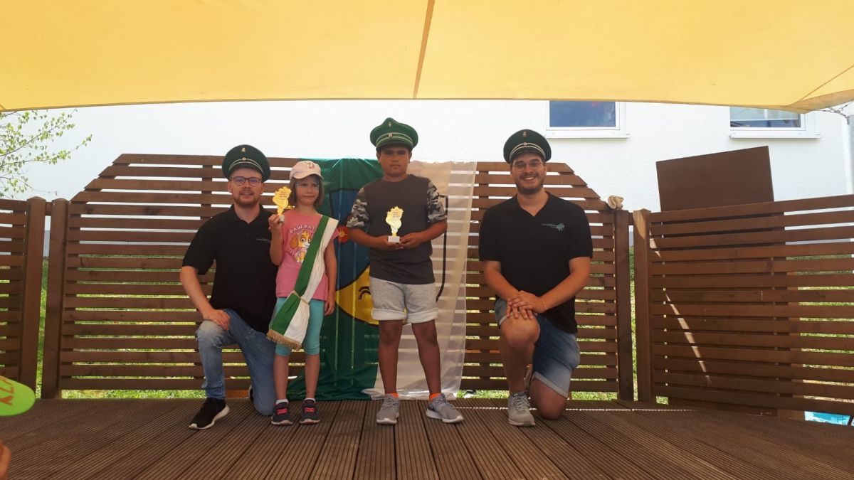 Lina Rommel und Sharam Qadir setzten sich gegen ihre Kontrahenten durch und sind neu Regenten des Rahrbachtals.