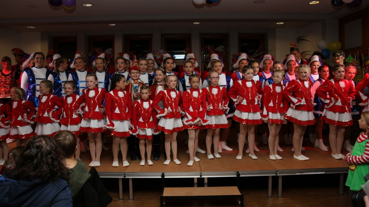 Sessionsauftakt beim Rhoder-Carnevals-Club.