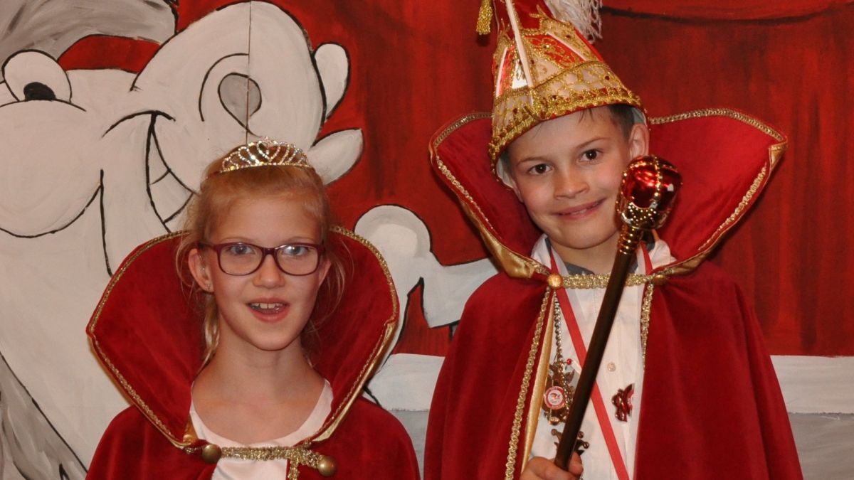 Jannes I. Richard und Romy II. Klute regieren den Holzentroper Narren-Nachwuchs.