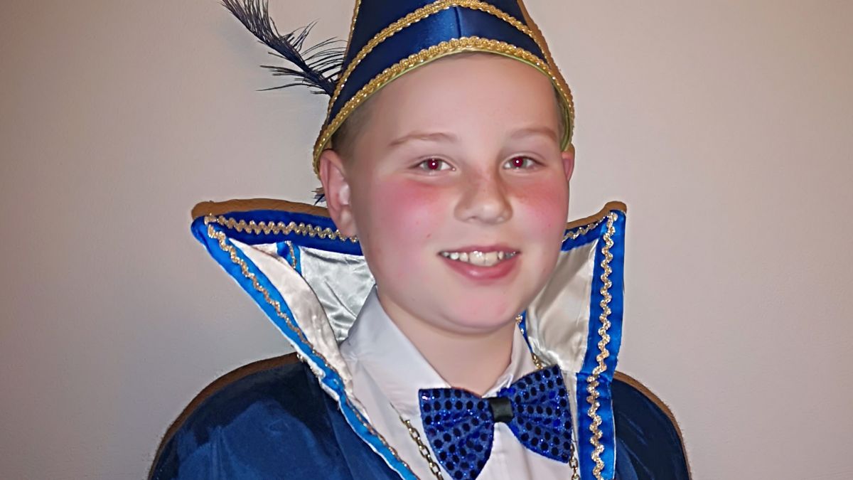 Kinderprinz Till I. (Meiworm) strahlt sichtlich. 