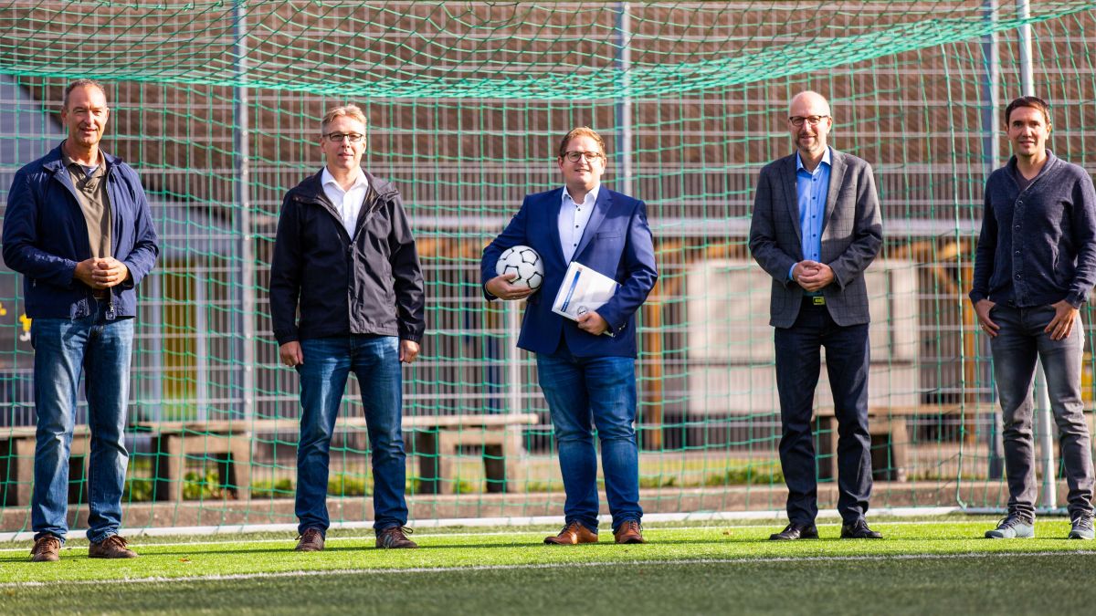 Von rechts: Marco Alterauge, Uli Berghof, Thorsten Stahl, Julian Ziegeweidt, Jochen Ritter.