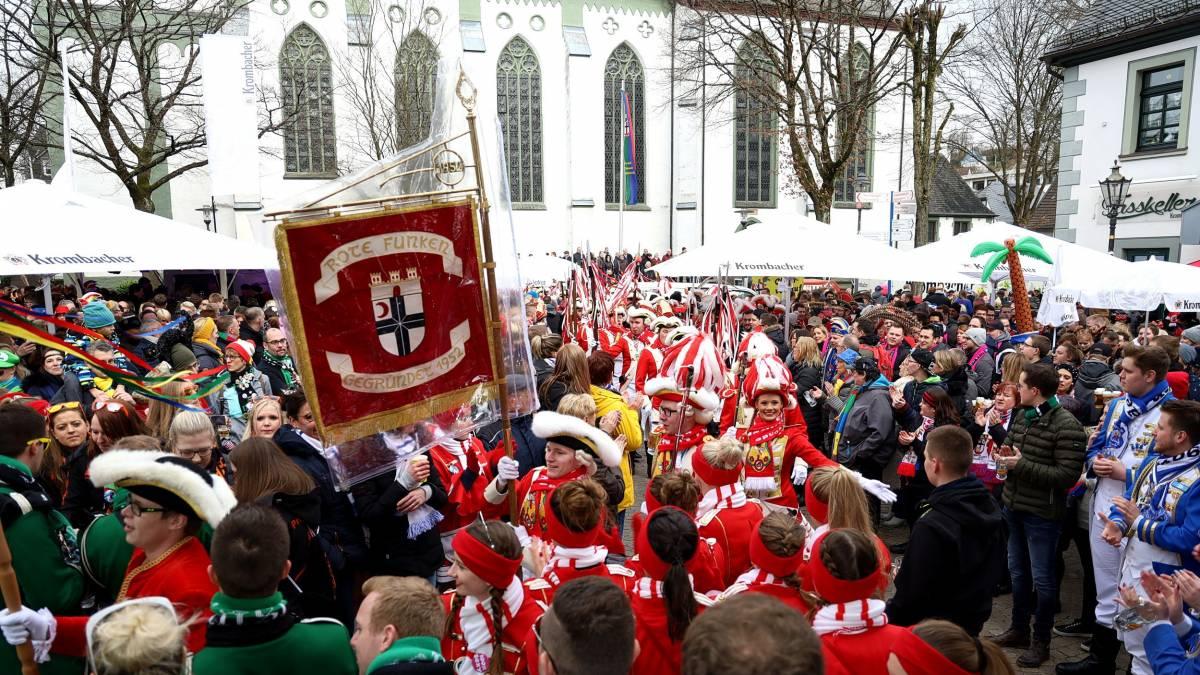 Eigentlich herrscht am 11. November jeckes Getümmel auf dem Alter Markt in Attendorn.