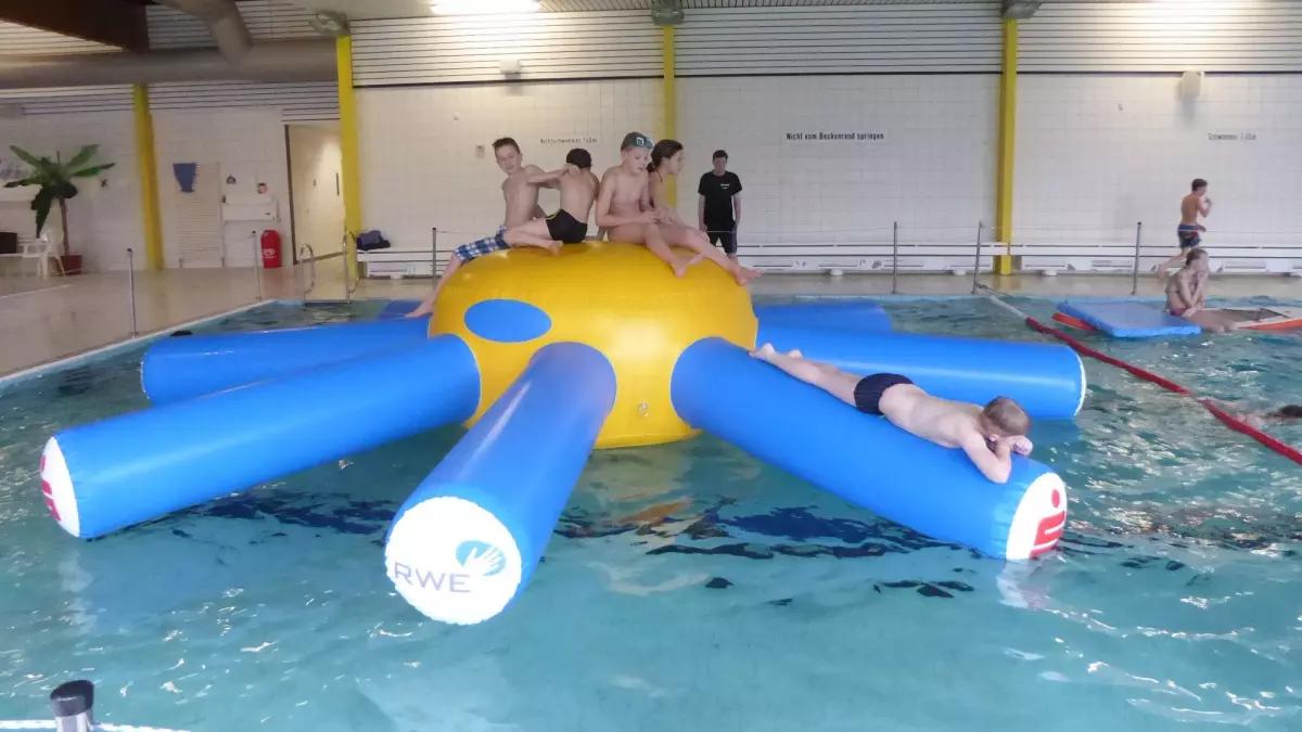 Das Stadtbad Drolshagen ist in die Jahre gekommen.