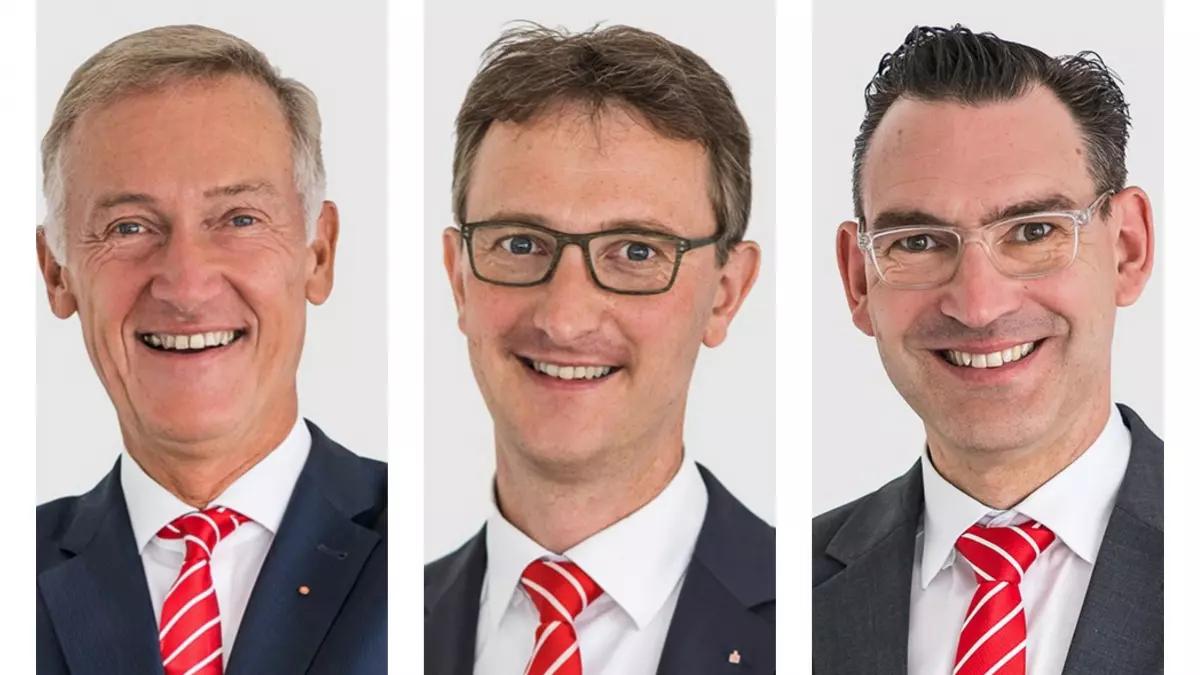 Der Vorstand der Sparkasse Mitten im Sauerland. Von links: Vorstandsvorsitzender Peter Schulte und die Vorstandsmitglieder Peter Vogt und Frank Nennstiel.