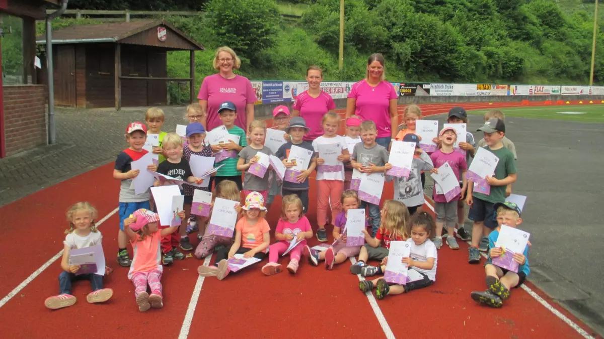 33 Kinder legten ihr Sportabzeichen ab.