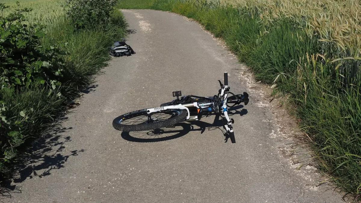 Bei einem Unfall im Bereich Voßhölzchen wurde ein 42-Jähriger verletzt.