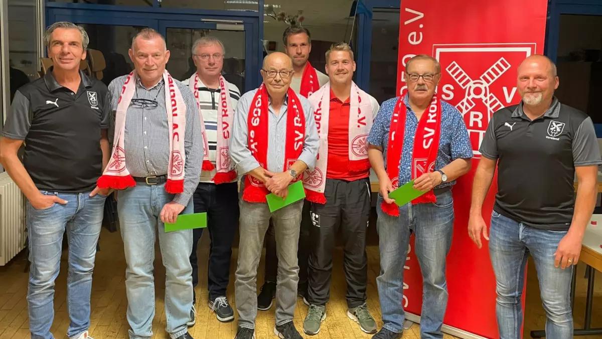 Christian Pilz, Dieter Stracke, Klaus Heger, Heinz Zimmermann, Thomas Korn, Dennis Schollemann, Erwin Weschenbach und Jochen Schnitzler (von links).