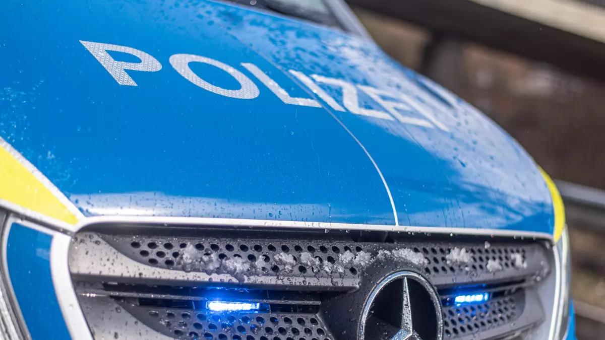 Unbekannte brechen in Drolshagener Bank ein