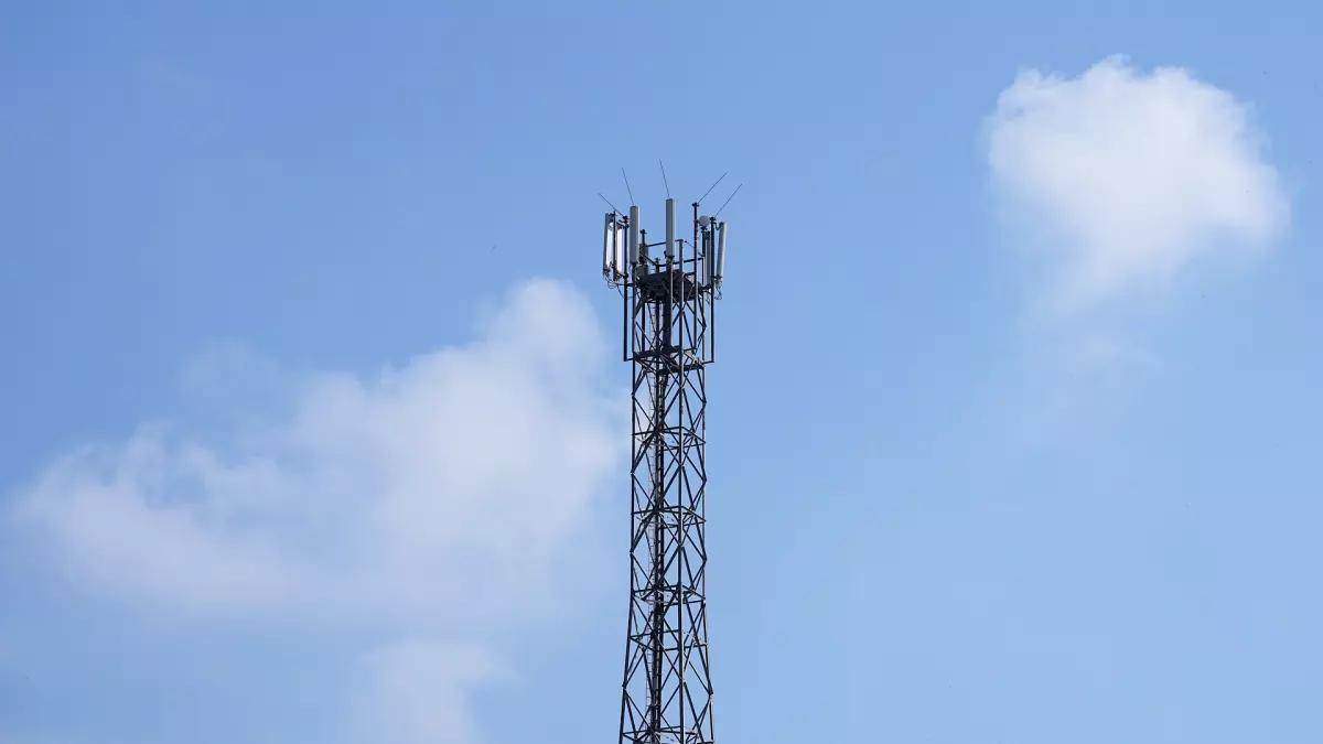 Mobilfunk: UWG-Fraktion kritisiert Netzqualität in Attendorn