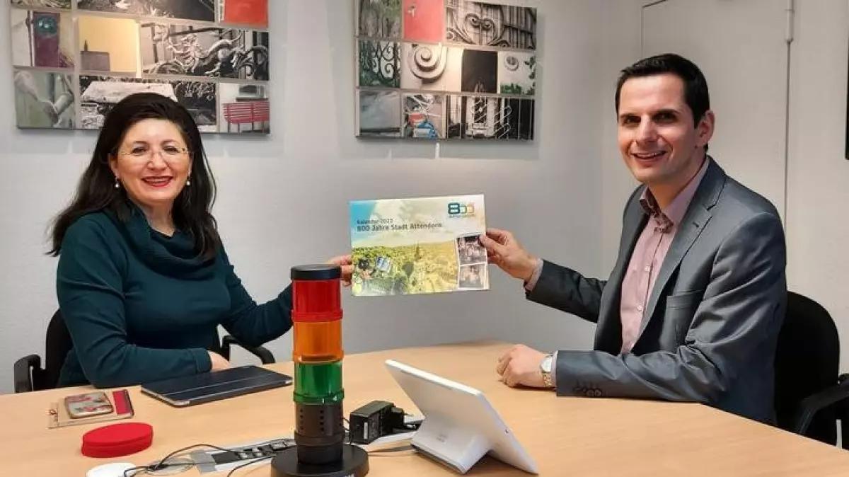 Nezahat Baradari besuchte das Attendorner Rathaus. Dabei herrschte keineswegs ein Themenmangel beim Gespräch mit Bürgermeister Christian Pospischil.