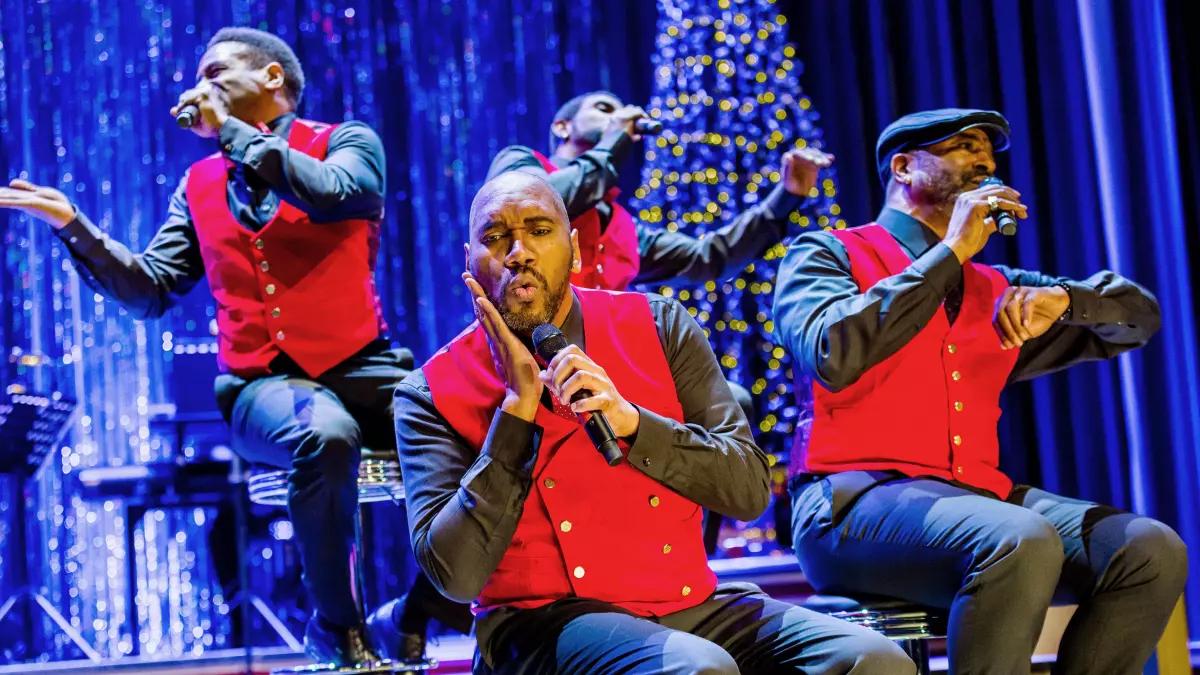 „Motown goes Christmas“ wird am Dienstag, 7. Dezember, für weihnachtliche Stimmung in der Finnentroper Festhalle sorgen.