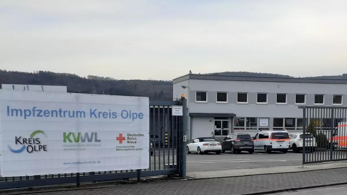 Außenansicht des Impfzentrums für den Kreis Olpe.