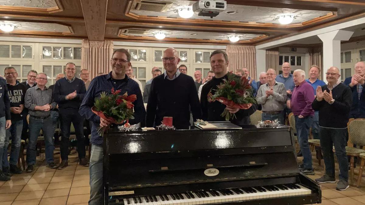 Nach sechsjährigem Dirigat unter Volker Arns übernimmt Thomas Bröcher erneut den Männergesangverein Wenden.