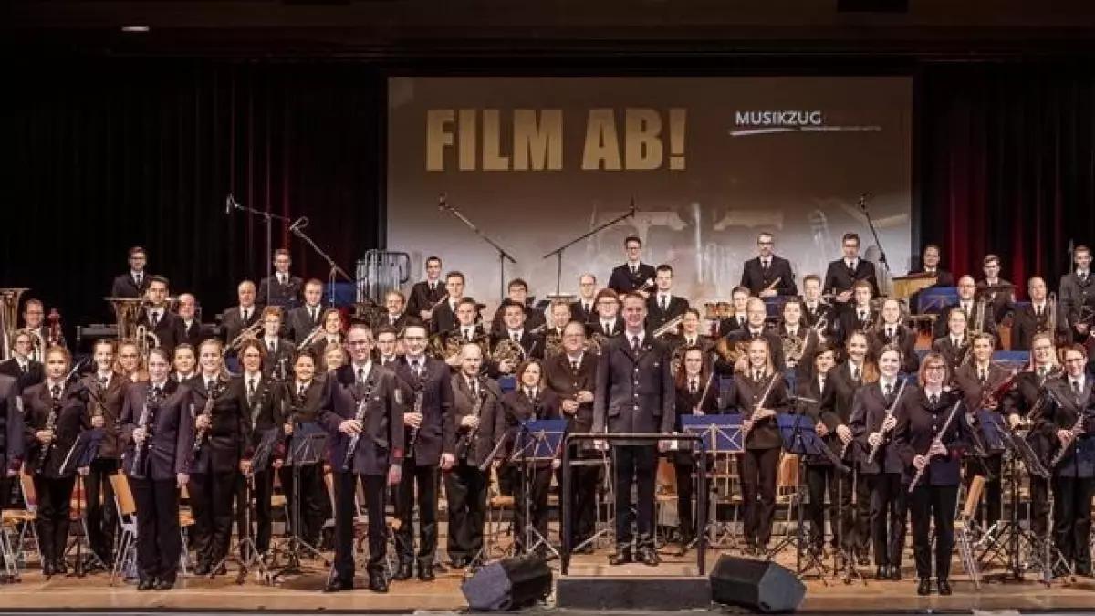 Der Musikzug Ennest gibt ein Konzert unter dem Motto „Viva la vida“ in der Attendorner Stadthalle.