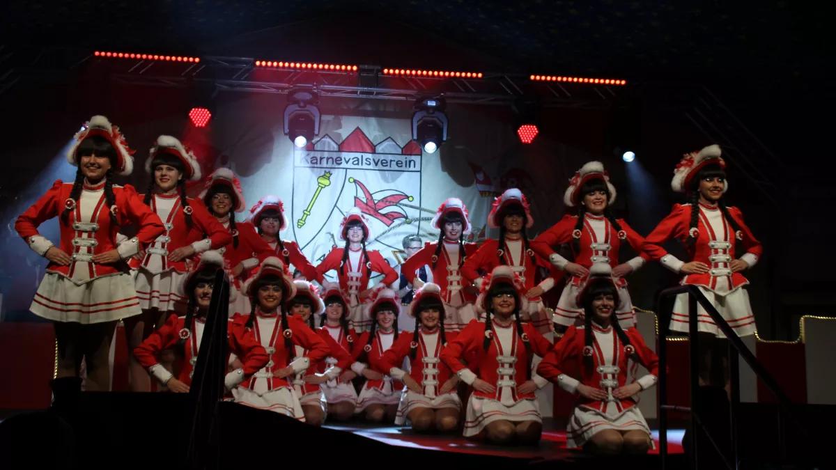 Auch die Karnevalisten aus Schönau-Altenwenden werfen das Handtuch