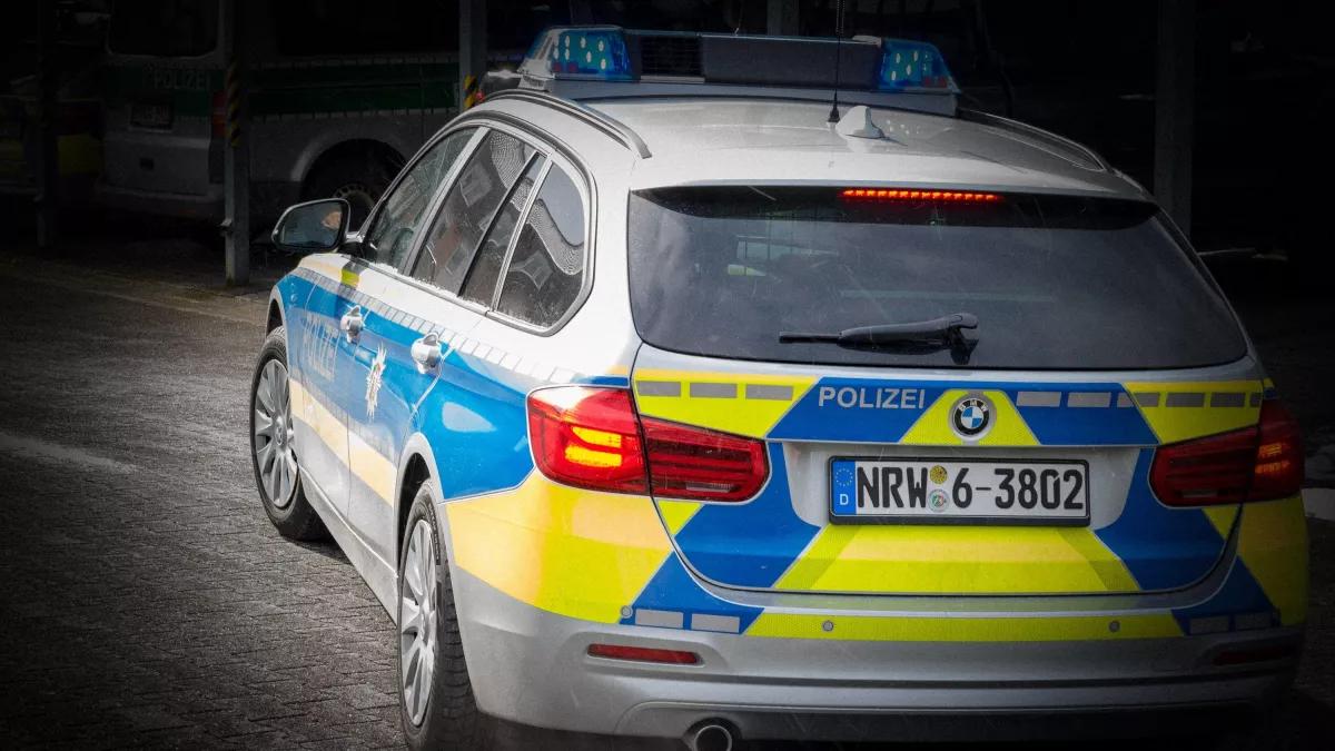 In Straßenengstelle: Bauhof-Mitarbeiter in Hülschotten angefahren