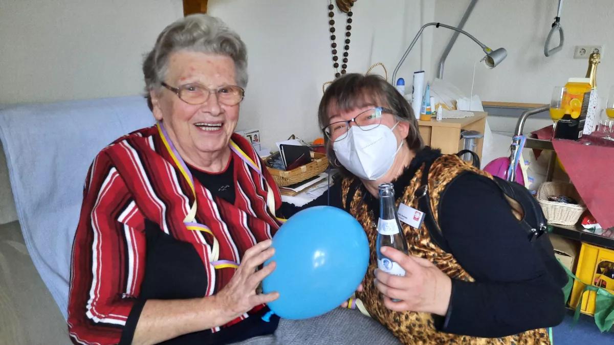 Karneval im Haus Habbecker Heide in Finnentrop.