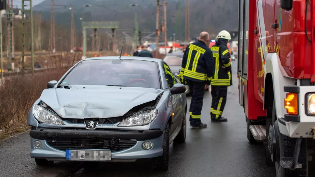 Der Unfall ereignete sich auf der B 517 in Altenhundem.