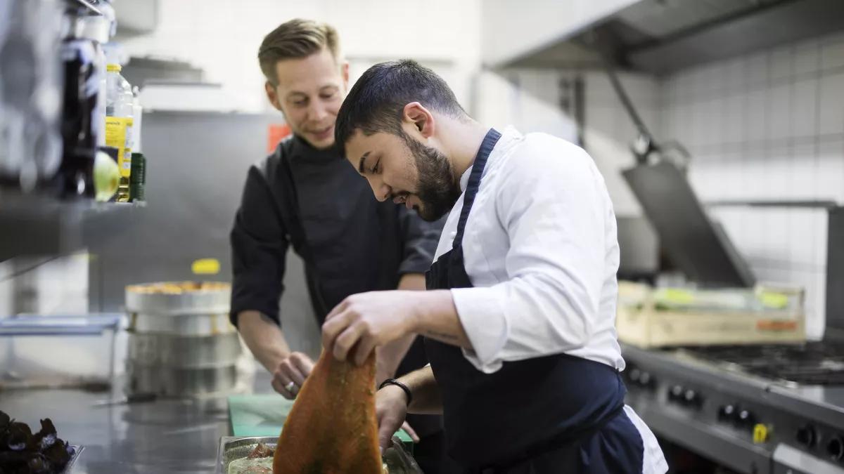Ausbildung in der Küche bei den „Sternen im Sauerland“.