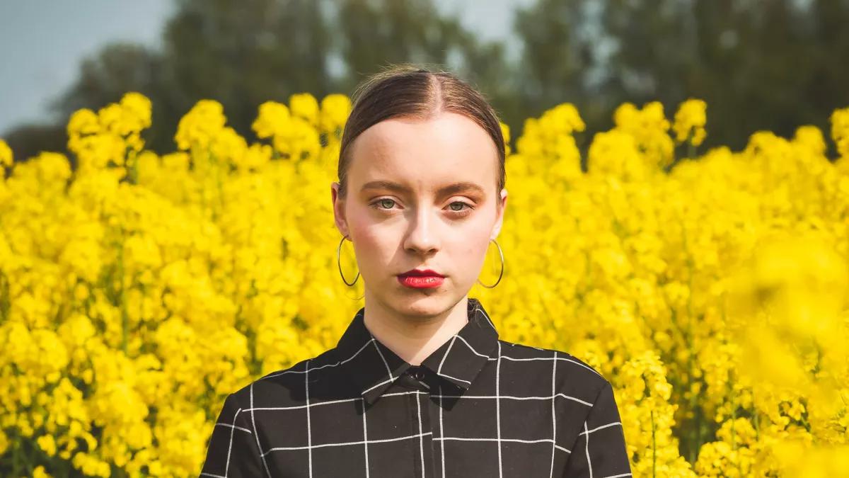 Stina Holmquist tritt für den Club 574 in Sondern auf