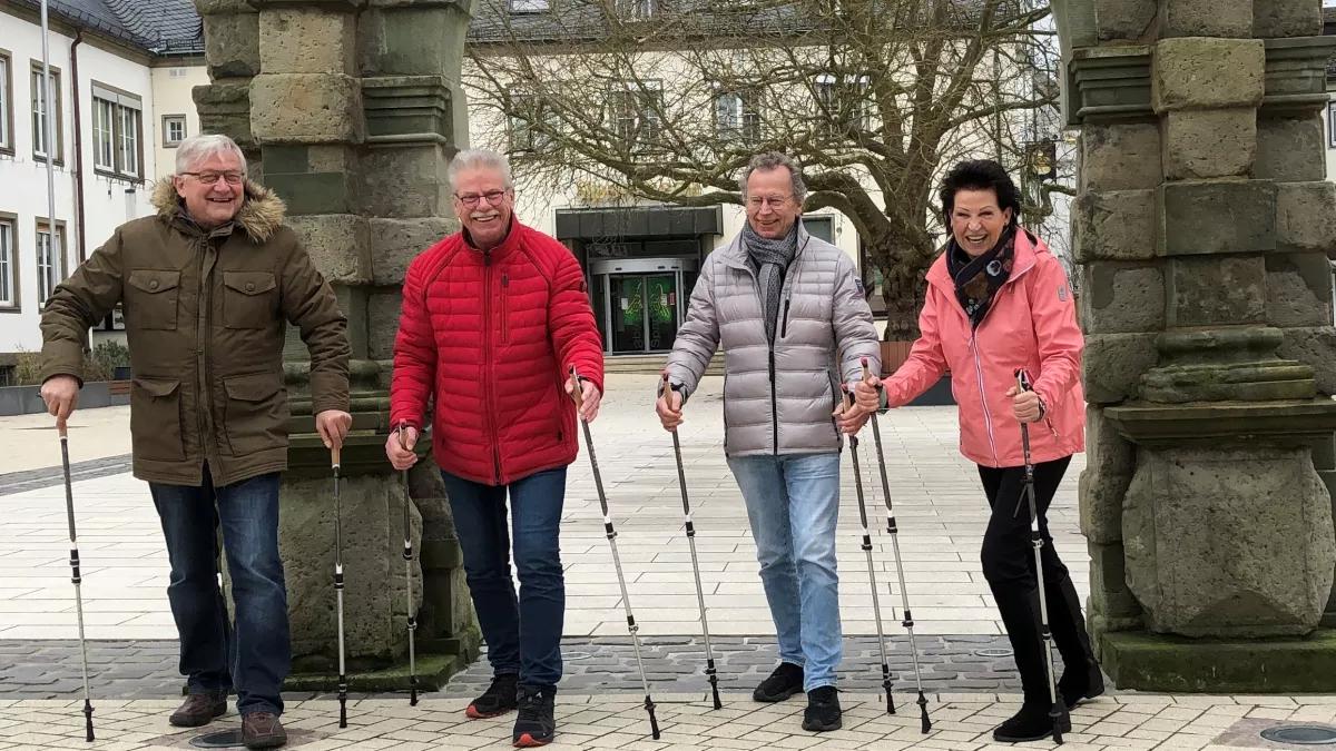 Attendorner Senioren aufgepasst: An die Stöcke, fertig, los!