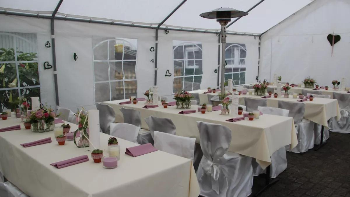 Der Olper Getränkeservice bringt Ihnen das passende Equipment für jeden Anlass nach hause.