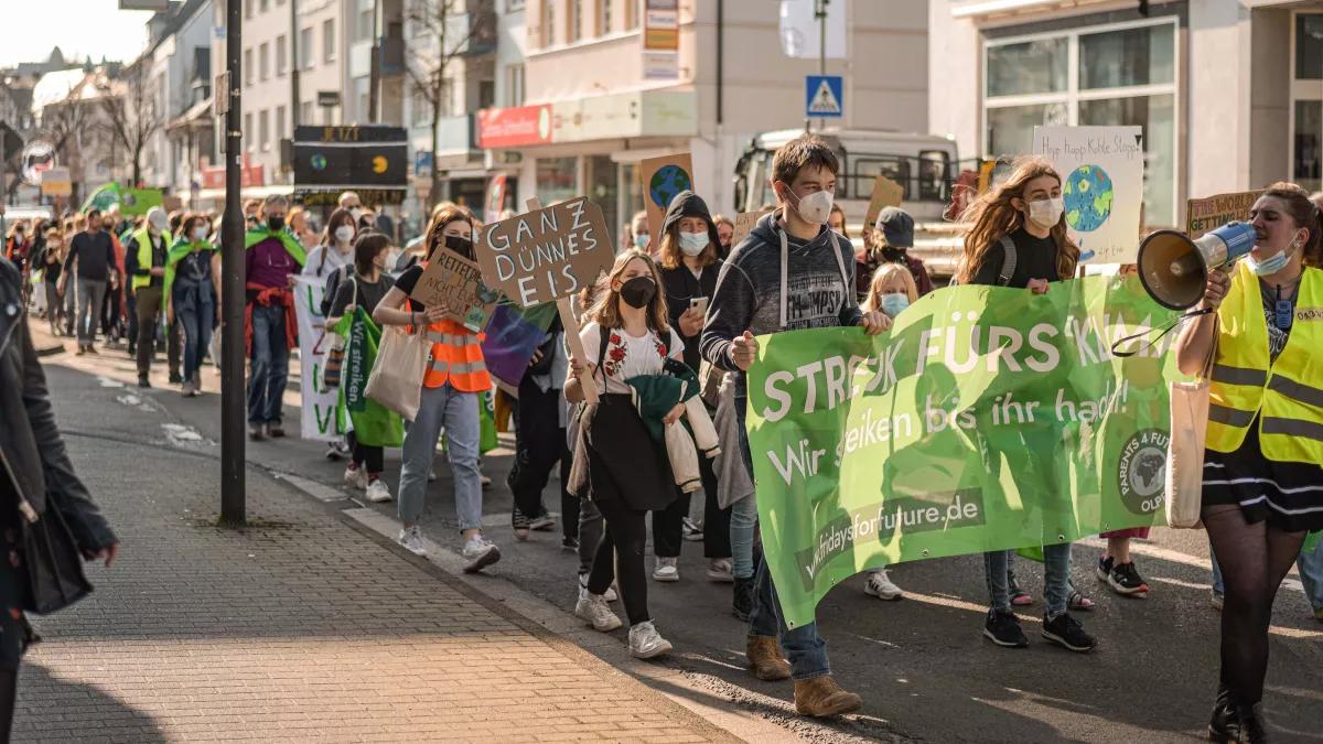 Eine Fridays fur Future-Demonstration fand am Freitag, 25. März, in Olpe statt.