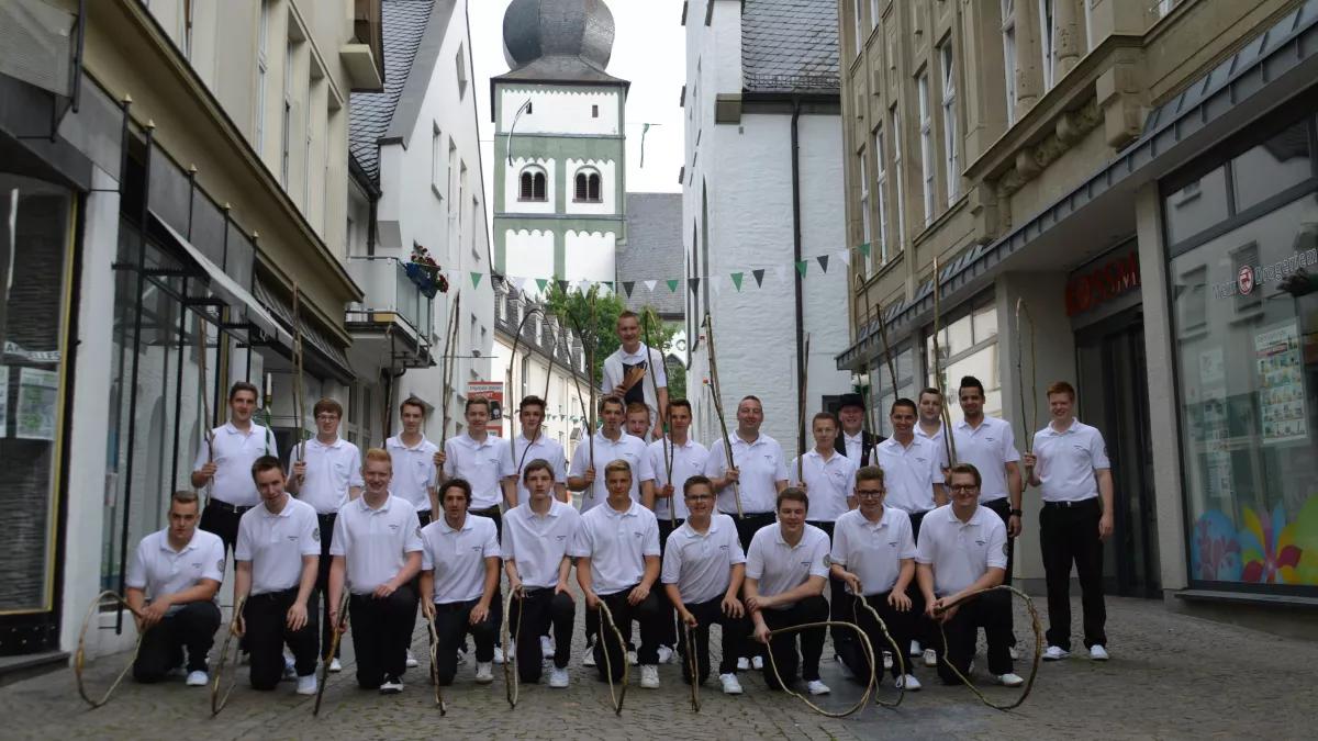 Die Attendorner Schützengesellschaft feiert am ersten Juli-Wochenende ihr 800-jähriges Bestehen. Ob Vogel- und Scheibenschießen, Bügel- und Trillertanz, Festzüge oder Party mit Musik - es gibt viel zu erleben.