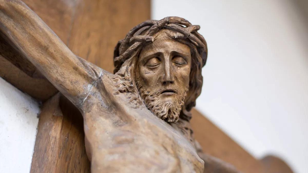 Symbolfoto: Glaube, Gebet, Kirche